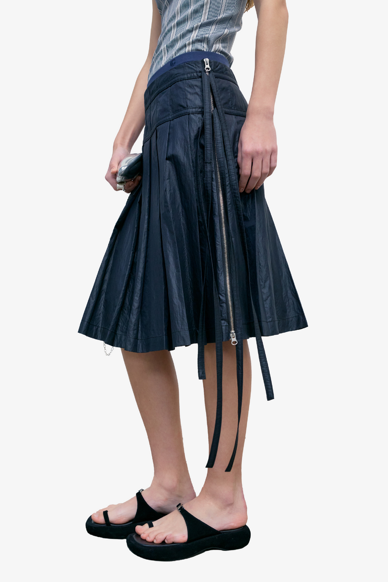 Pleated Zipper Skirt - Black